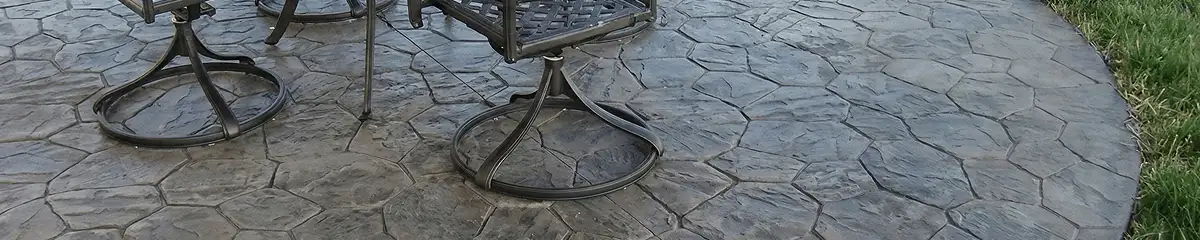 Garden relaxation area with professionally installed stone flooring in Kansas City KS